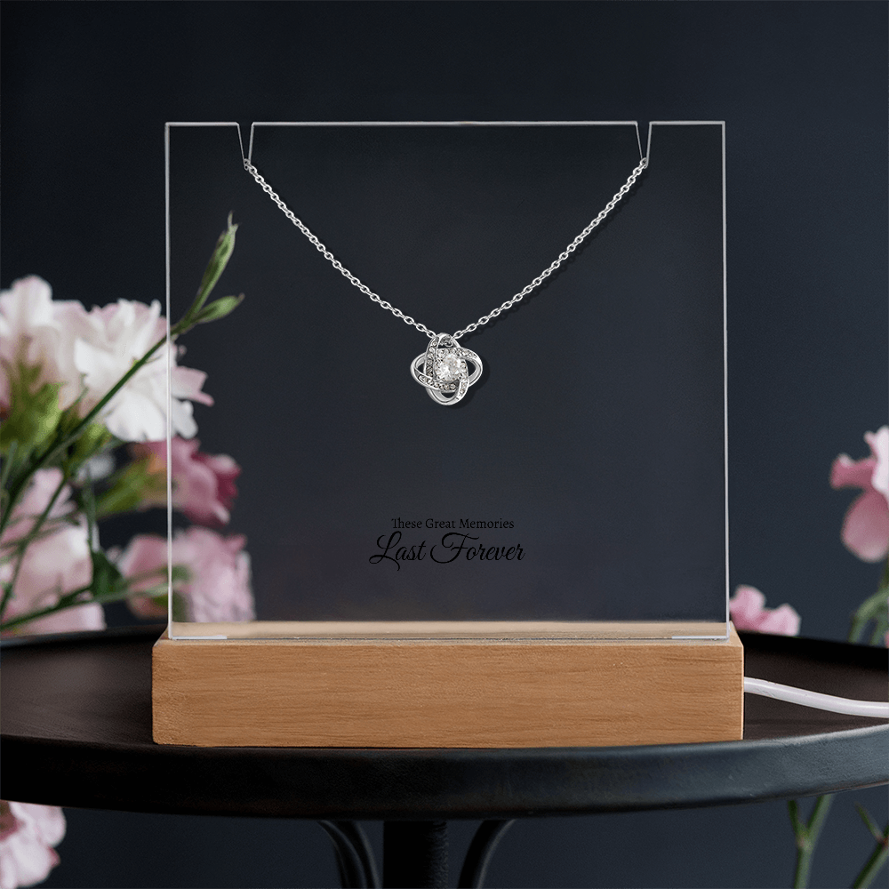 Elegant Love Knot Necklace