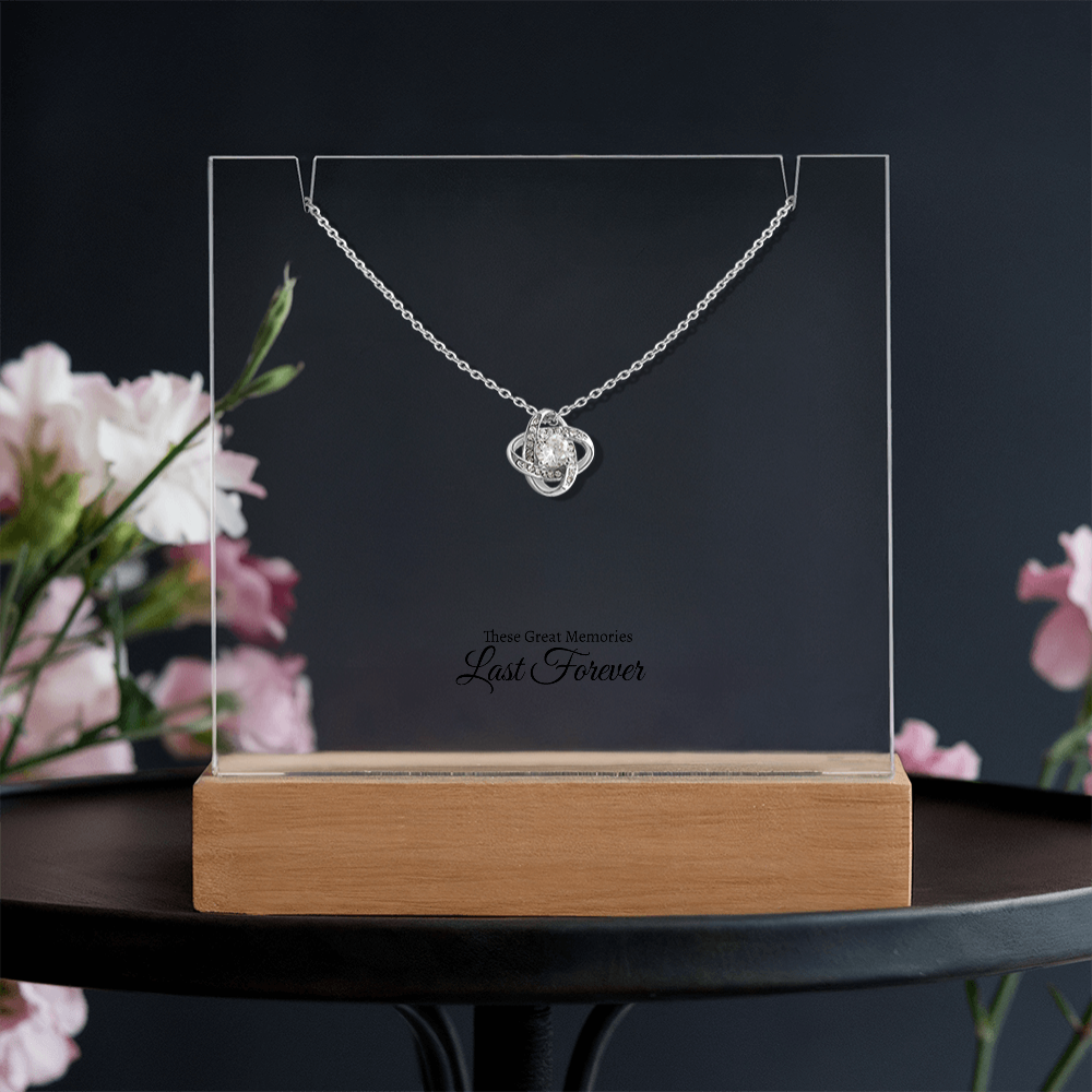 Elegant Love Knot Necklace
